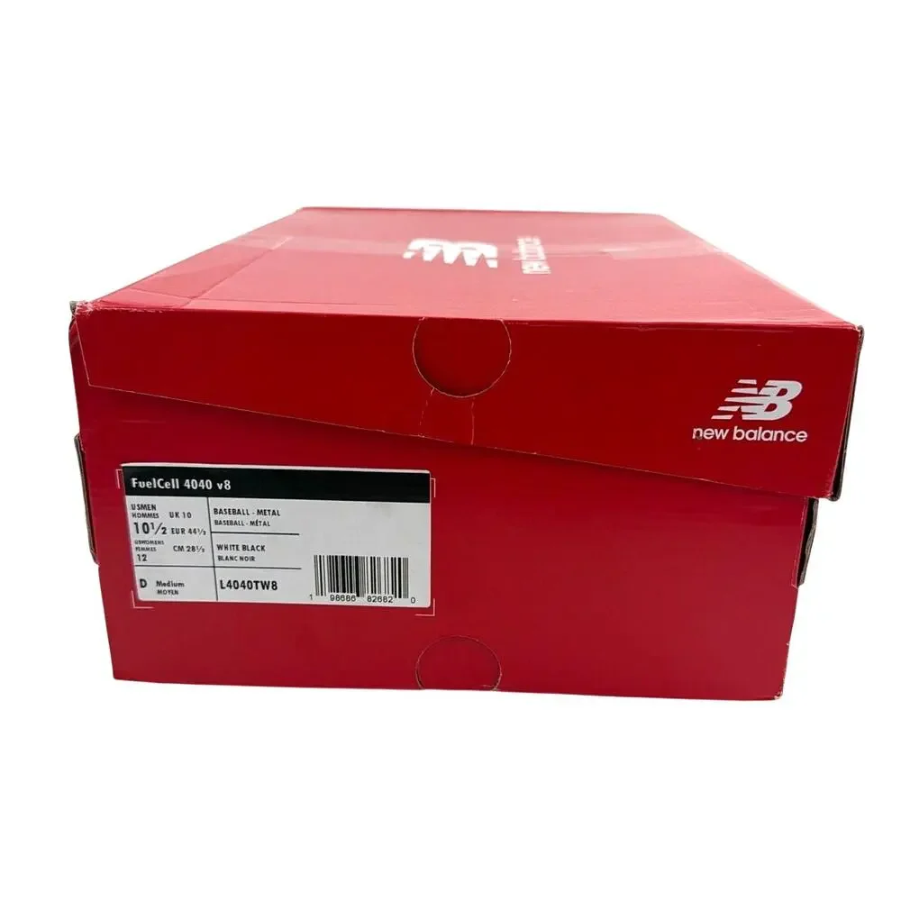 New Balance Unisex White Black FuelCell 4040 v8 Cleat Shoes Size M's 10.5/W's 12